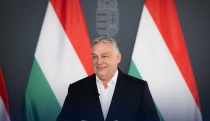 „Viktor kiérdemelte a Lenin-rendet.” Ezzel osztotta tovább Orbán videóját a lengyel külügyminiszter