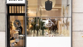 Vendéglátásra cserélte a medencét az olimpikon házaspár, közös kávézót nyitnak Budapesten