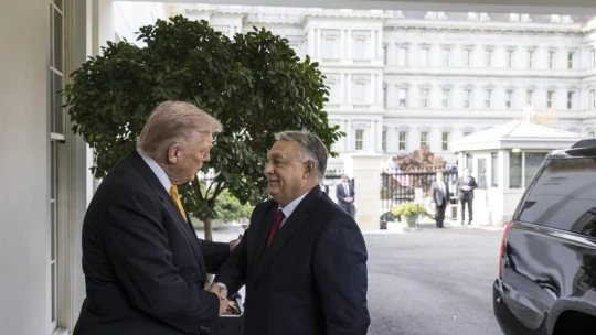 Trump cáfolja Orbánt: kínos interjú a miniszterelnök számára a „védőpajzs” kapcsán
