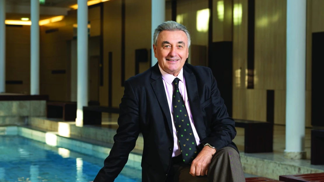 A tapasztalt ingatlanbefektető, aki elfeledett épületben találta meg új szenvedélyét