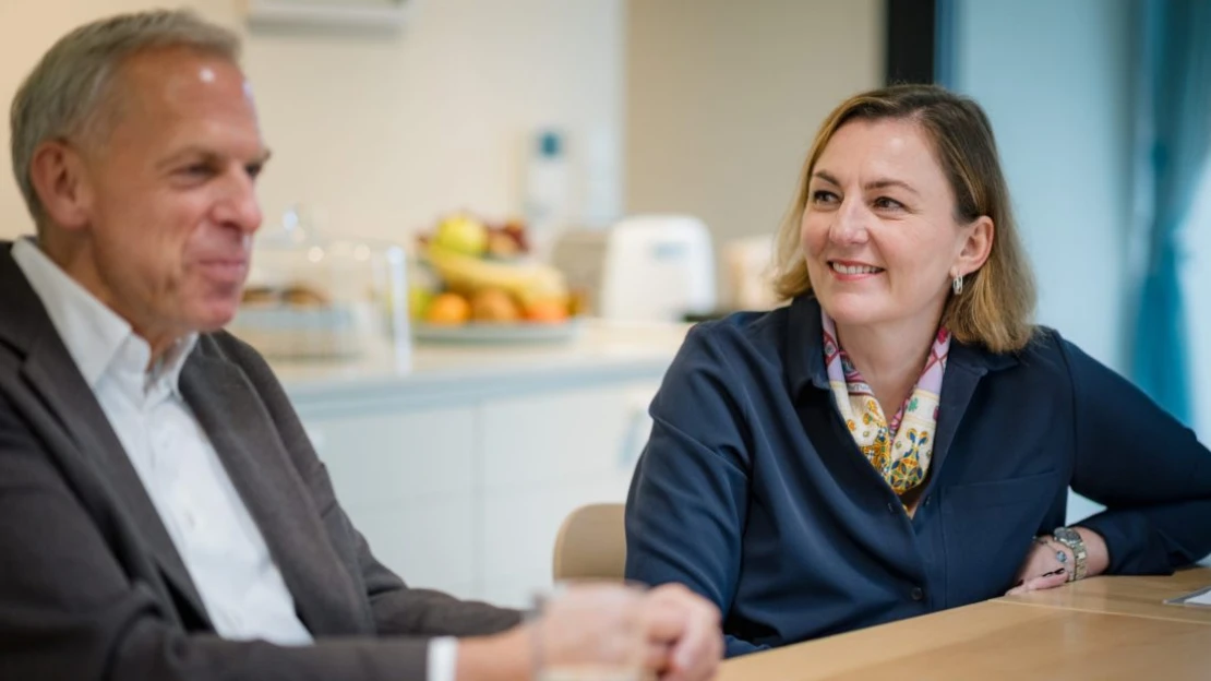 Közös életüket mínuszból, diákhitellel indították, mára nagy adományozók lettek, de inkább csendben segítenek