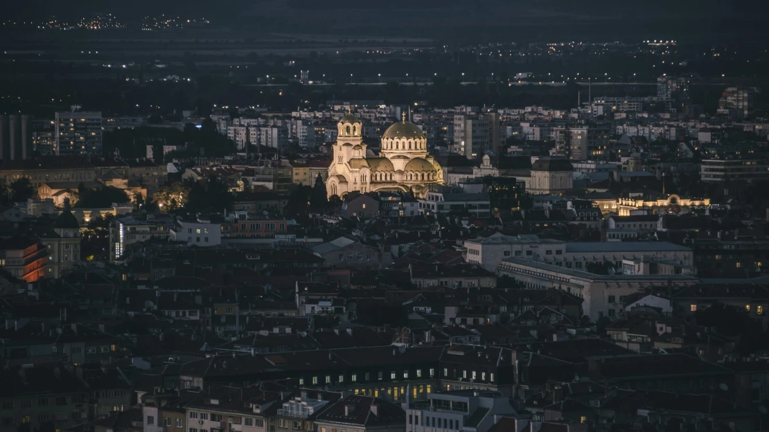 Nem mindenki örül az eurónak: álhírek is fűtik a félelmeket ebben a régiós országban