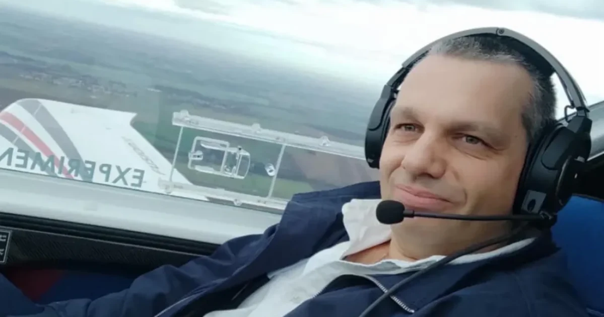 „Úgy is tekintettek rá, mint a miniszterelnök bolond öccsére”, kitálalt egy forrás a fegyvertárgyalásokról