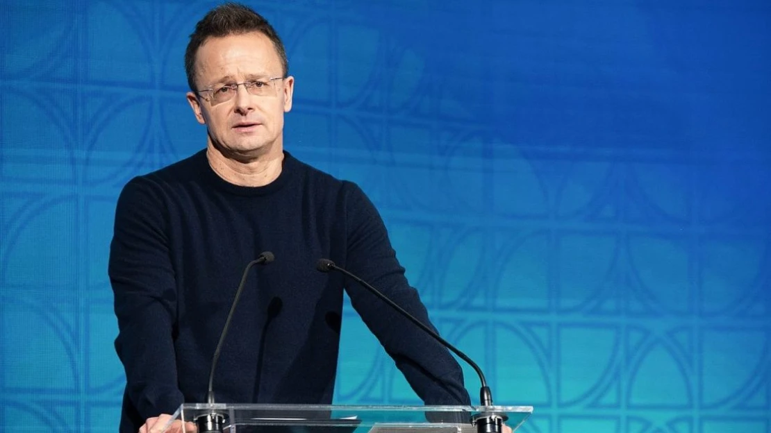 Ki nem találnád, hogy az orosz külügy szerint mit bizonyítanak Szijjártó és Lavrov beszélgetései!