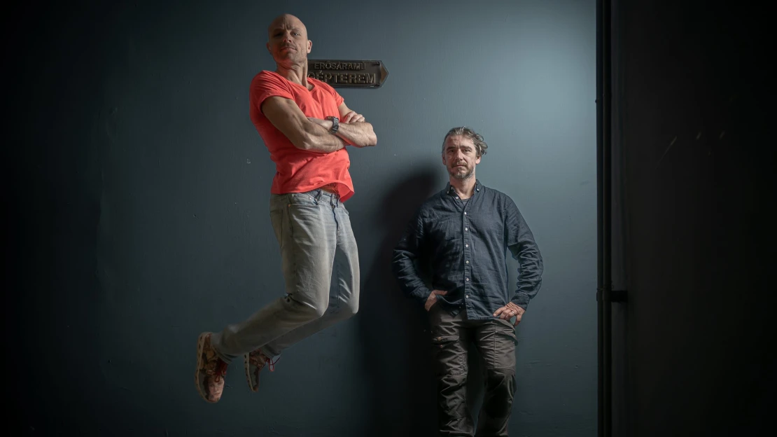 Az összes kanyarra emlékszem, végig tudok menni fejben mind az 1172 kilométeren – itt az ultrafutó filmes újabb nagy dobása