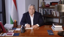 Itt a bejelentés, Orbán újabb stopot hirdetett