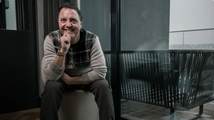 „Nem azért írtam meg a könyvemet, hogy tisztára mossam az apám nevét.” Budapesten interjúztunk az igazi Don Corleone fiával