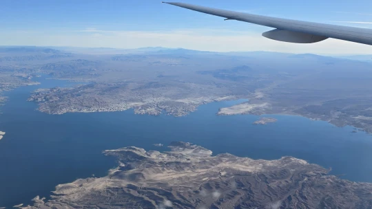 Szinte minden nagy légitársaság csökkenti a járatszámát a kerozin drágulása miatt, de a szakértők szerint ez még csak a kezdet