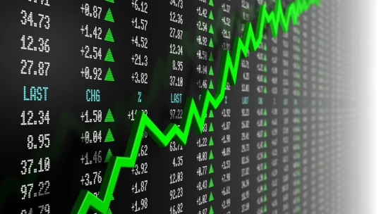 Történelmi csúcson: nem az Nvidia nyert a legtöbbet az AI-lázon, mutatjuk, kik előztek a surranópályán