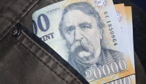 A teljes magyar gazdaságban leálltak a nagyobb összegű átutalások – ez akár a fizetéseket is érintheti