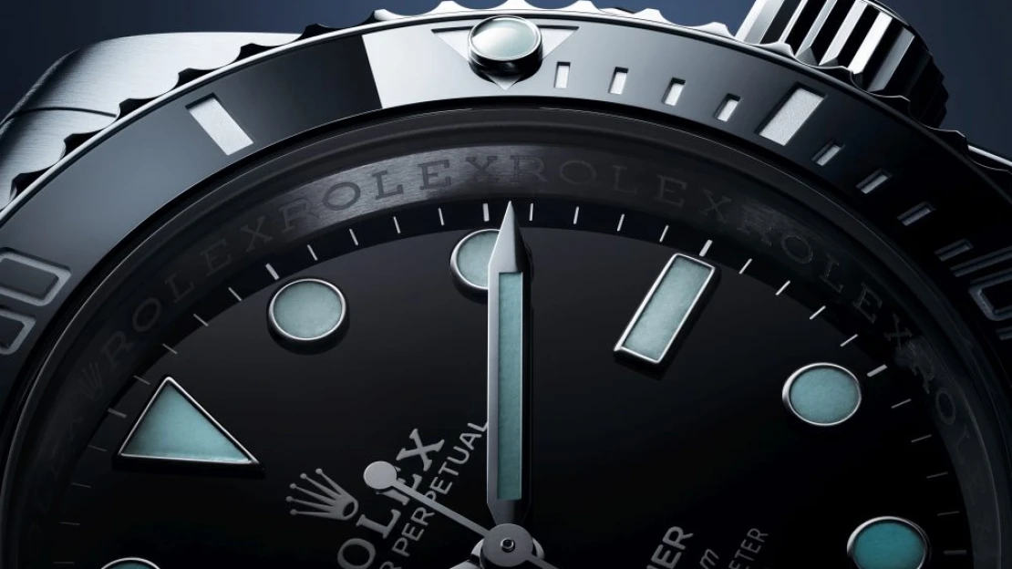 Hajdú Pétertől Tóth Gabiig: mit kell tudni a Rolex Submariner luxusóráról?