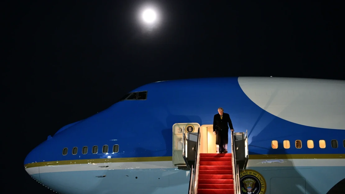 Rengeteg olaj, kevés pénz: Trump 19-re húzott lapot Venezuelában, de lehet, hogy bejön