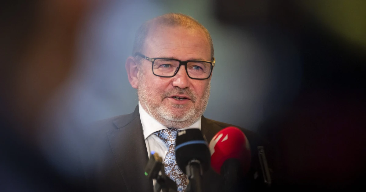 Lázár János vagyonának dupláját vallotta be egy másik miniszter