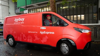 Kínai futárcég érkezik, a Media Markt felvásárlója aznapi kiszállítást ígér