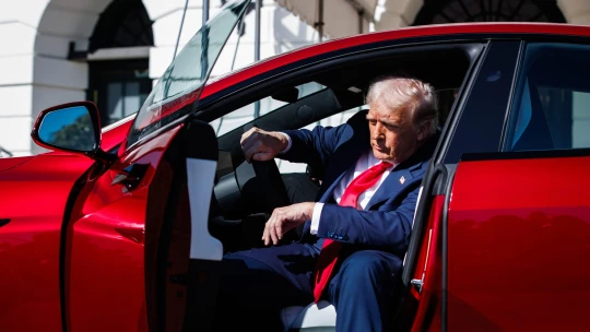Az elektromos autók miatt csap össze Trump és Kalifornia