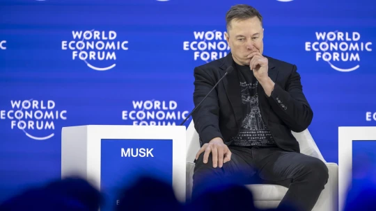 Nagy Márton és Elon Musk egy klubban. Így építette fel a fapados vezér az idiótázás művészetét