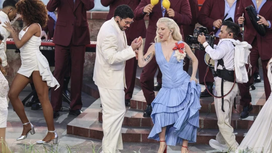 320 milliárd forint forgott kockán a Super Bowlon, ebből 32 milliárd ment arra, hogy mi lesz Bad Bunny nyitódala