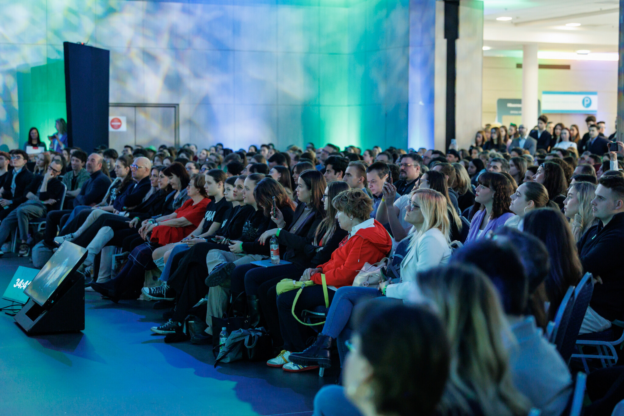 Példaképek a sikeres 30 alattiak között: díjazottak a Forbes Under30 Summit-on