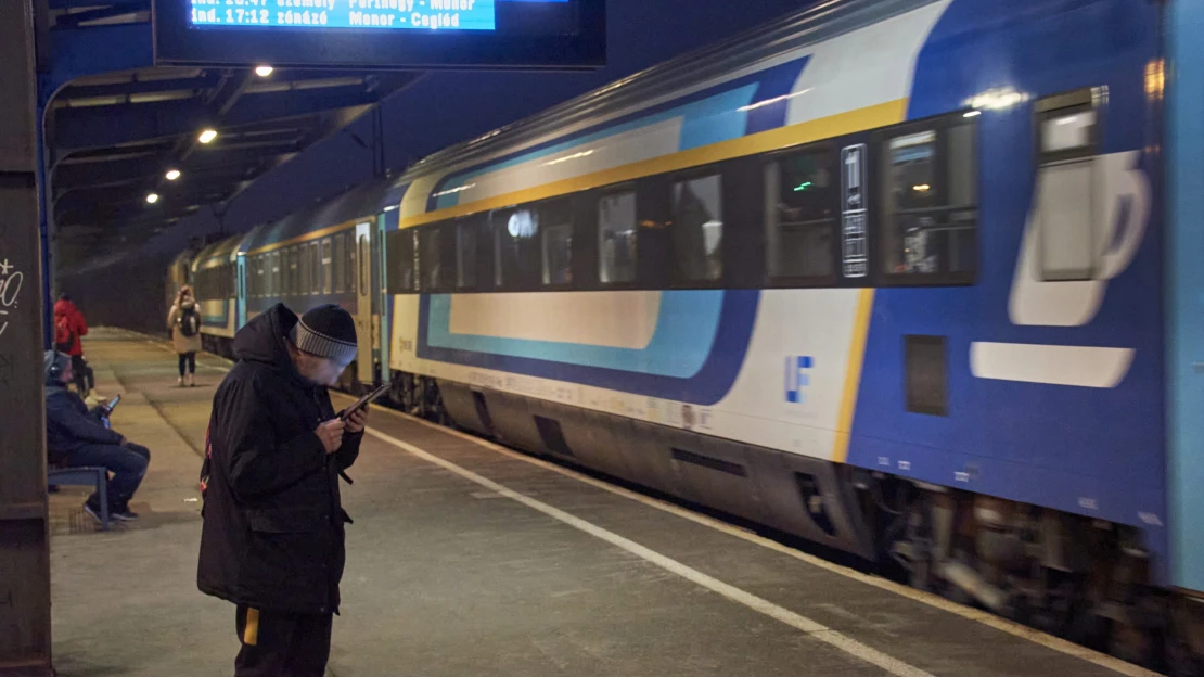 Magyar helyett kínai: új irányba fordulhat a MÁV Intercity-terve