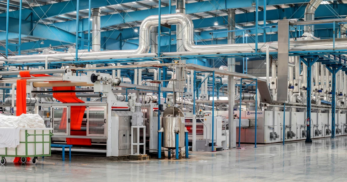 Pár éve négymilliárdot kaptak a kormánytól, most csődközelbe került a meglepő tulajdonosi hátterű vegyi üzem