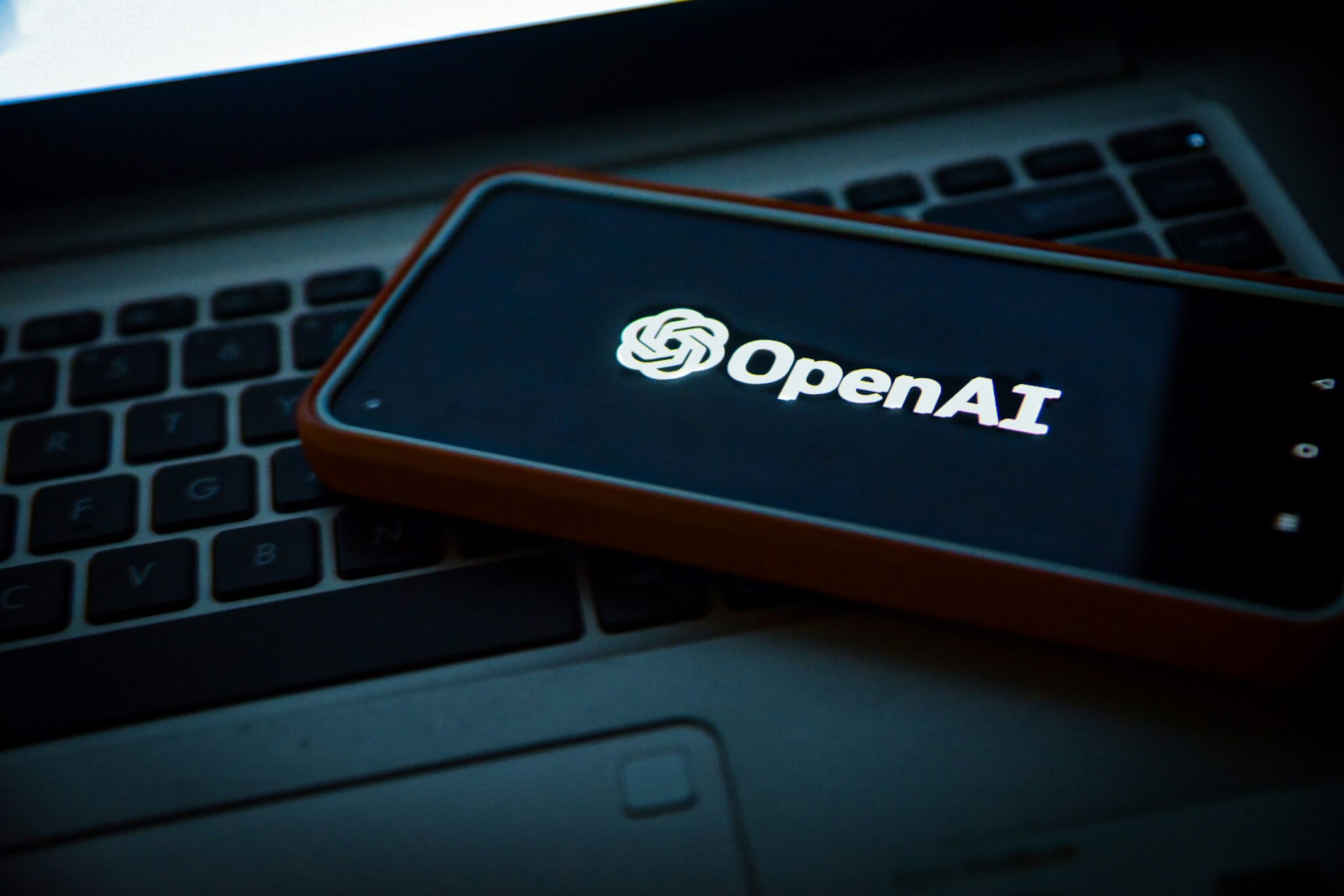 Irányíthatatlanná vált és több online szolgáltatásra is lecsapott az OpenAI tesztelés alatt álló ügynöke