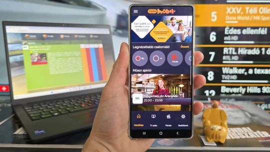 Online tévével fűt be a nagyoknak egy magyar családi vállalkozás. Kipróbáltuk!