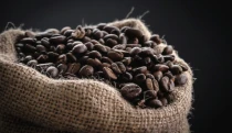 Miért csökkent a kávé ára, és hogyan ébresztette fel a piacot?