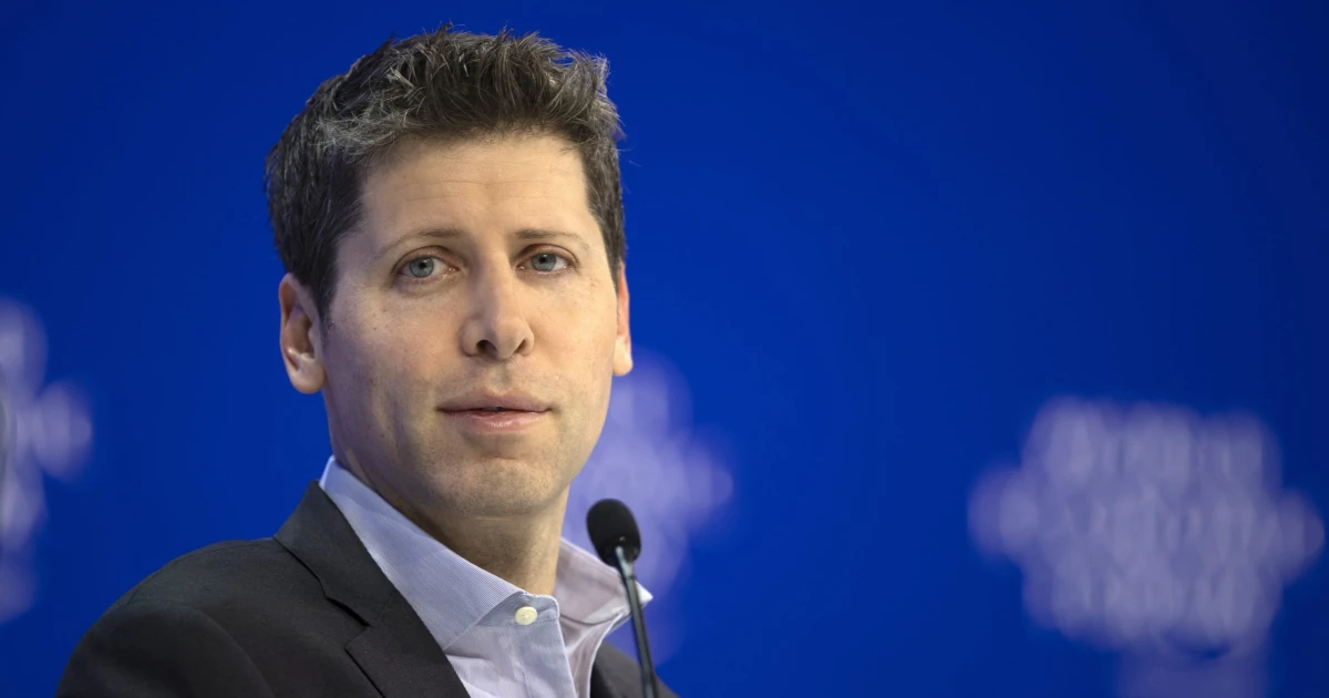 Kétarcú hazudozó – mondja riválisa az OpenAI-vezérről, aki napok óta magyarázza, miért jó összefogni Trump háborús minisztériumával