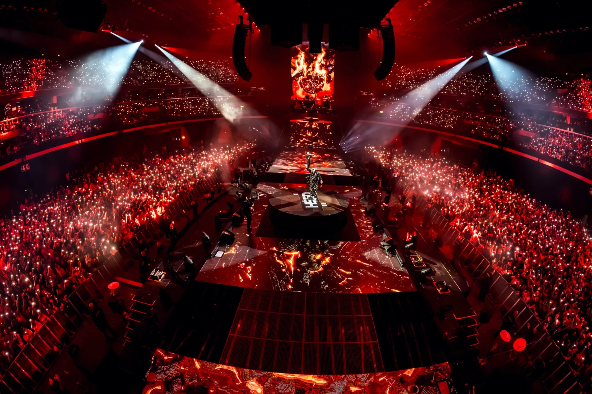 A Forbes címlapján Desh, az ország slágergyárosa: Már nem stresszelek, hogy vissza kell mennem a kukásautóra