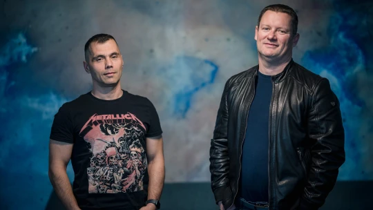 Nagy húzás: Csillag Péter veszi át a Gloster irányítását, rámennek az AI-ra