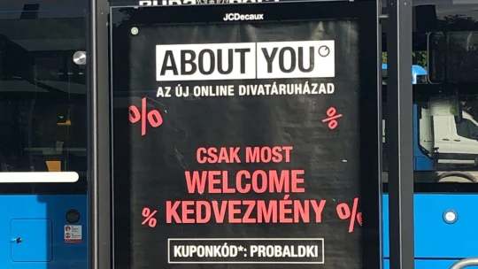 Százezrek kapnak most pénzt az About You-tól, mutatjuk, hogy neked is jár-e