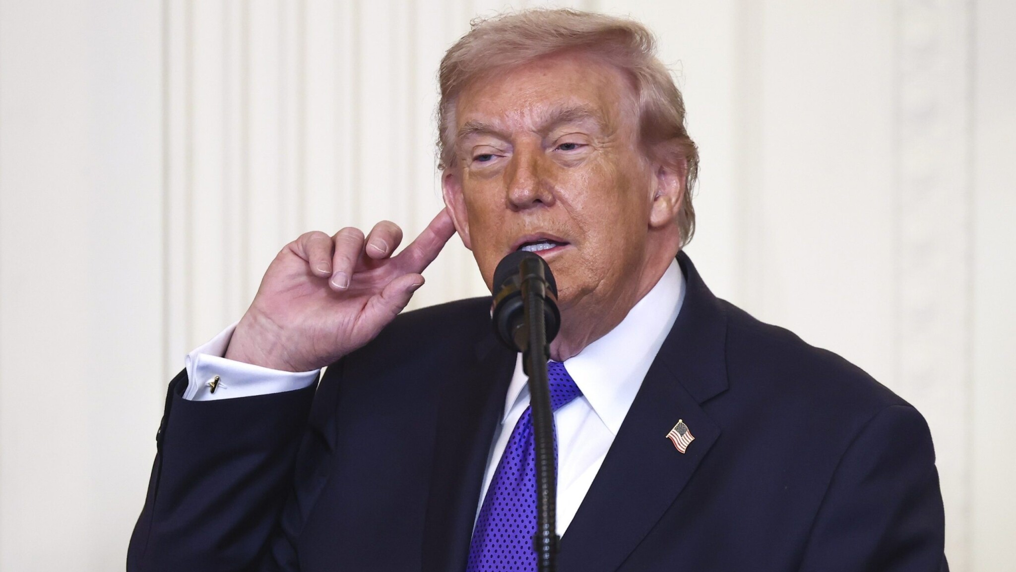 Újra felpörög Trump vámháborúja: most egy olyan anyagot céloz, amitől az egész chipipar függ