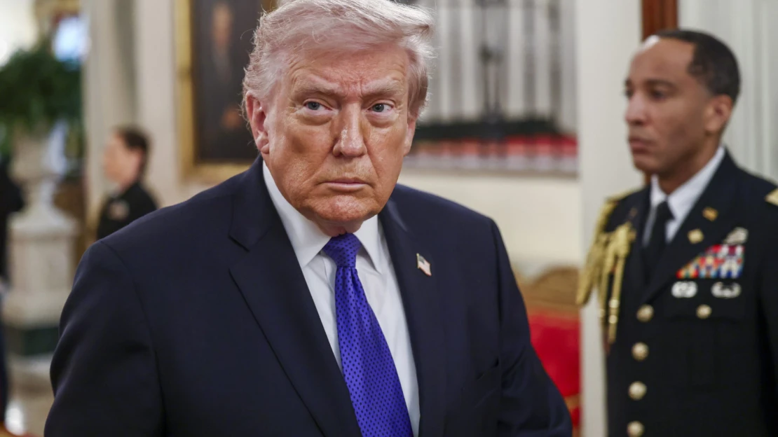 Nem vár tovább Trump: napokon belül életbe léphet a 15 százalékos világszintű vám