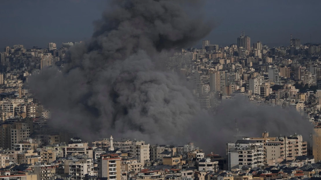 Tízezrek ragadtak a háború közepén, ez történik a Perzsa-öbölben rekedt külföldiekkel