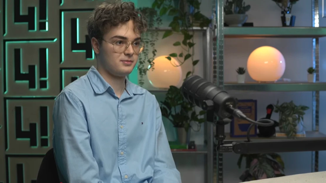 Gundalf: politikai komisszárok irányítják a titkosszolgálatot