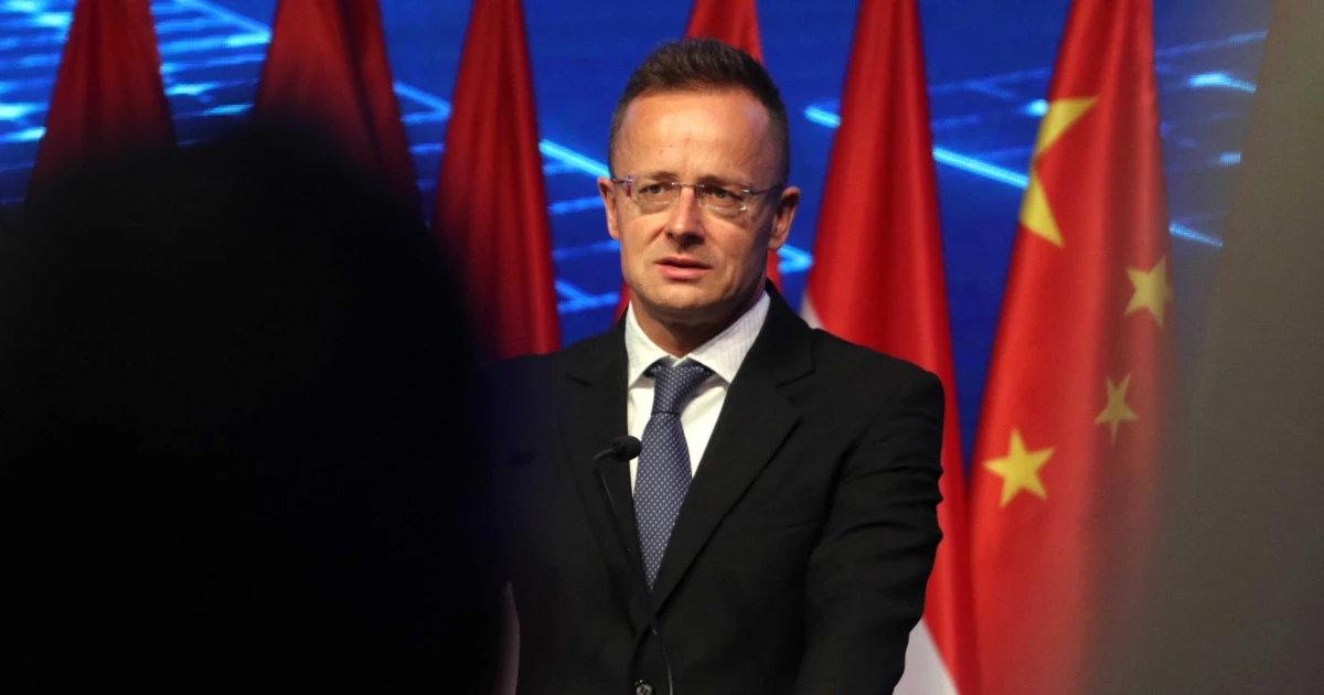 Nevetséges biztosítással kapott engedélyt a debreceni CATL gyár