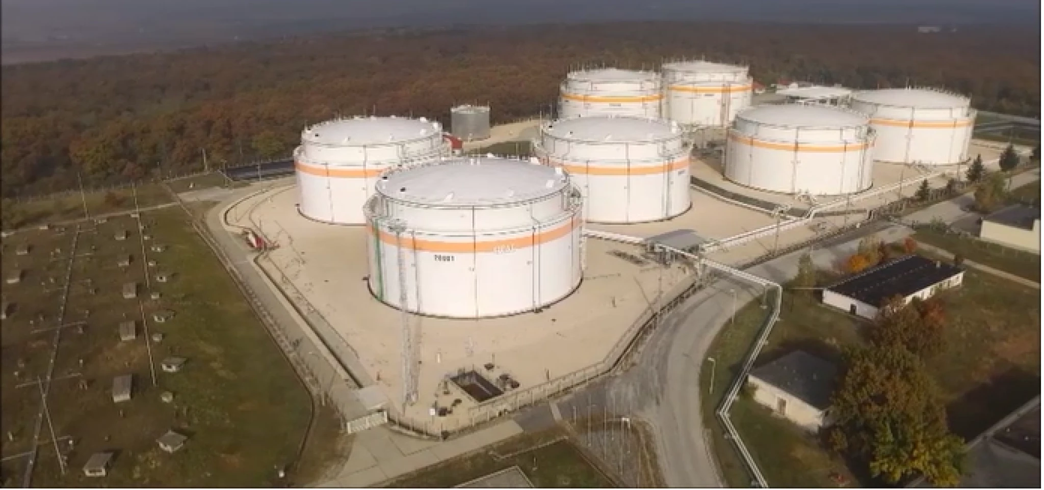 Már az iráni háború előtt mélyponton volt a magyar olajtartalék, és azóta nem lett jobb a helyzet