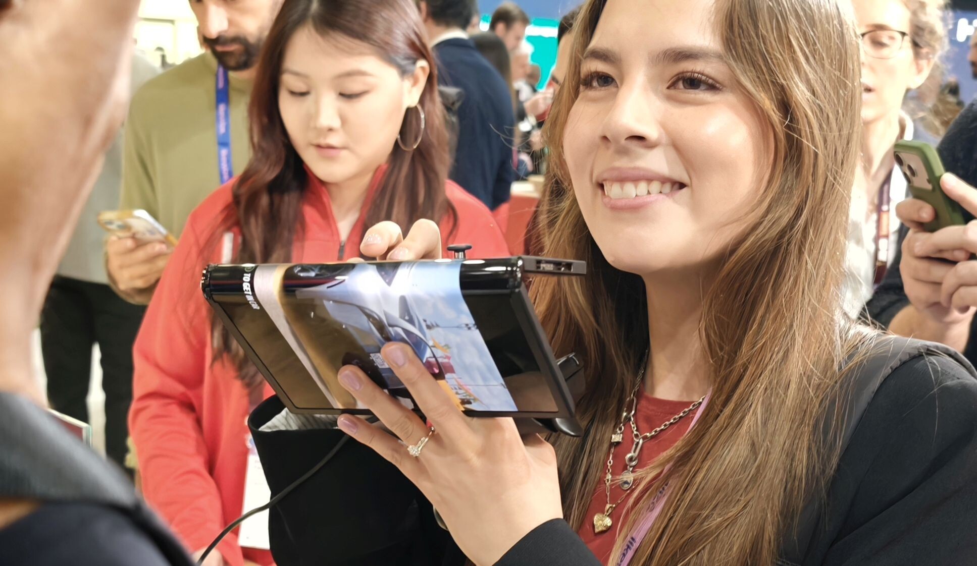 Lenovo Legion Go Fold