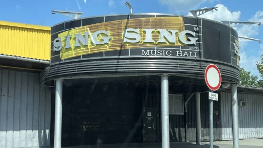 Újabb szórakozóhelyet záratott be a rendőrség, most az ország egyik legrégebb óta működő klubja került terítékre