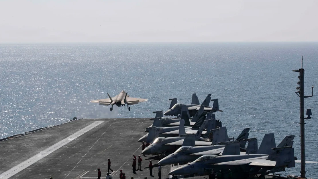 Dilemma előtt az amerikai haditengerészet Irán miatt, közben Trump még több csapást ígér