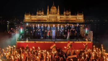 Ez több, mint rendszerváltás, és Magyar Péter nem élhet vissza a kétharmaddal