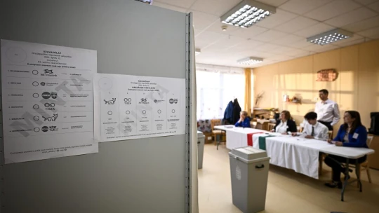 Soha ennyien nem szavaztak még, és van még két óra