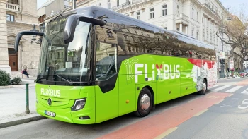 Belföldi járatok? Nagyon szeretne a MÁV-val és a Volánnal versenyezni a Flixbus