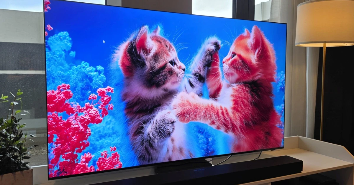 A foci-vb-hez közeledve itthon is új szintre emeli a tévéháborút a távol-keleti óriás