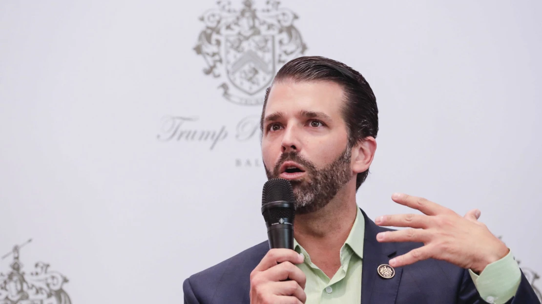 Trump fia is beszállt Orbán kampányába, szerinte meg kell akadályozni, hogy a kommunisták vegyék át a hatalmat Magyarországon