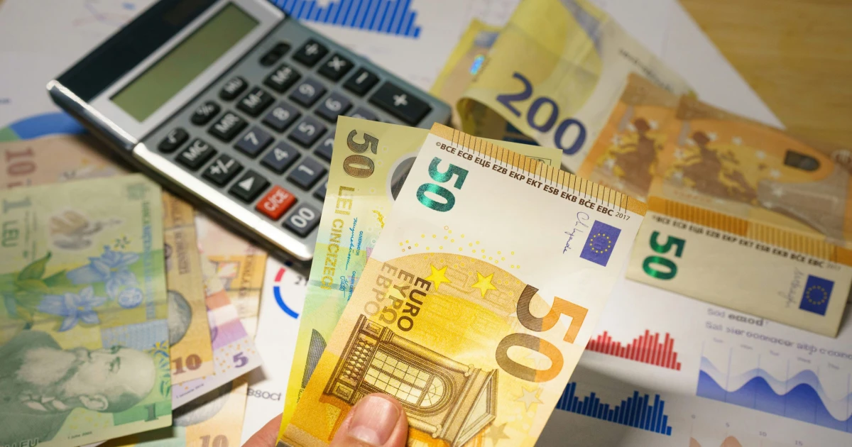 Az állampapír, ami alaposan lenyomta a részvénypiacot, az euró bevezetése pedig akár mennybe is viheti