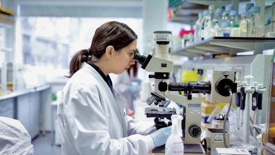 72 óra alatt megállítható a hajhullás? Egy új fejlesztés most felrobbantotta a piacot