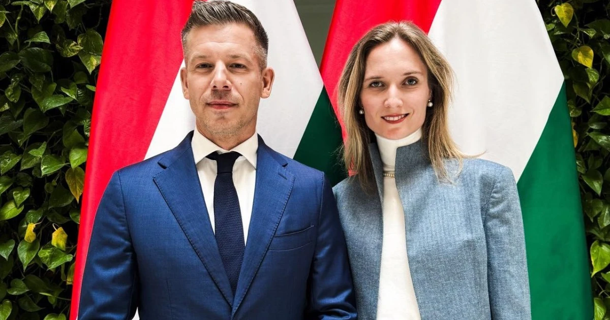 Bemutatta kabinetfőnökét Magyar Péter