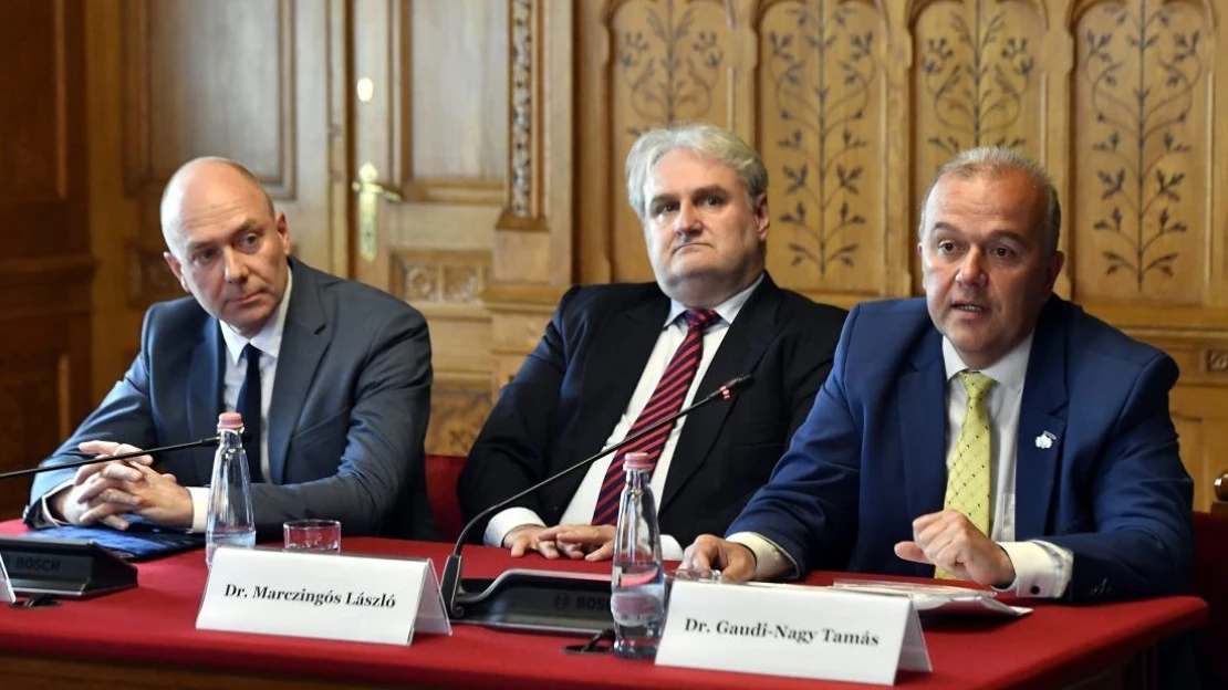 Reagált a katalán népi művészetes hasonlattal leírt ügyvéd, aki a jelek szerint segíthette K. Endre kegyelmi kérvényét