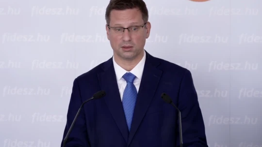 Összesen 350 milliós végkielégítés járhat a távozó minisztereknek. Gulyás Gergely elárulta, mi lesz a pénz sorsa